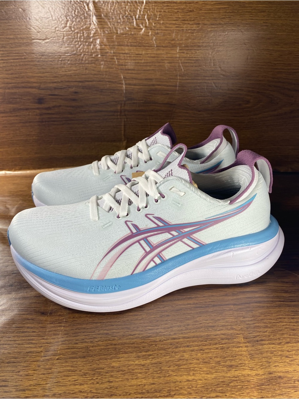 Asics Gel Nimbus 28 women’s shoe size 6.5 wide - Picture 5 of 11